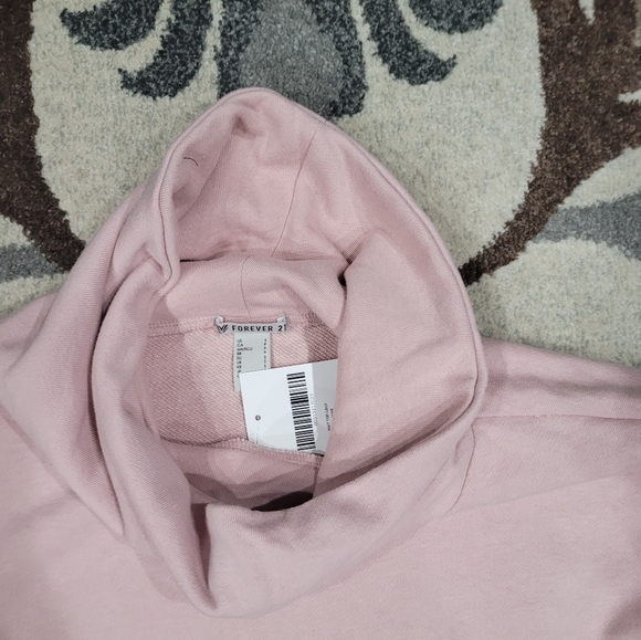 Cropped Pink Long Sleeve Turtleneck Sweatshirt S - Picture 11 of 11